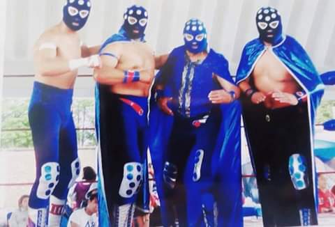 File:Luceros Azules 2.jpg