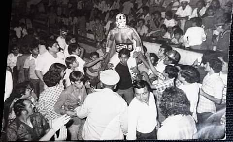 File:Matemático entrance.jpg