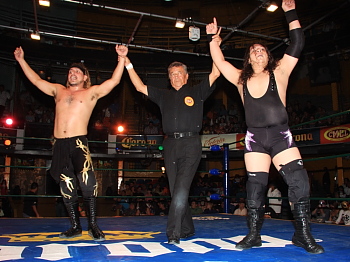 File:Apoloestradajr disturbio 2010.jpg