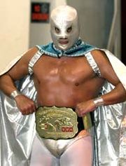 File:Santo UWAWelter.jpg