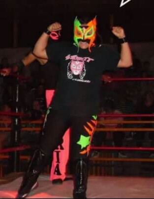 File:Received 305718289877125~01.jpg