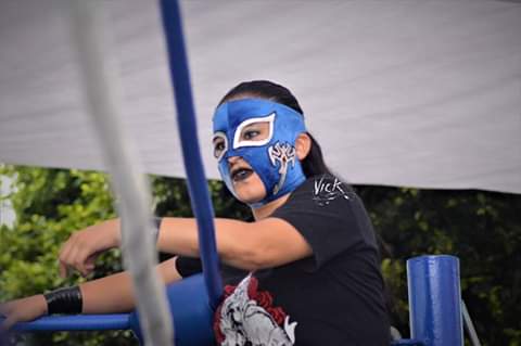 File:Skarlet blue.jpg