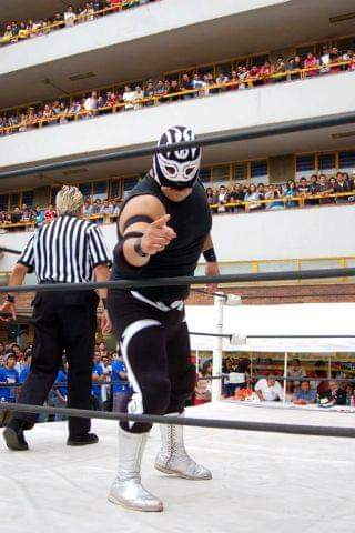 File:Gran Kendor II.jpg