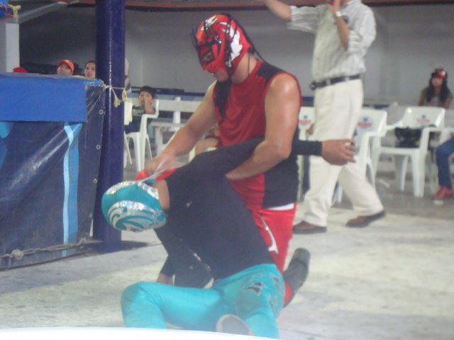 File:HORUZ VS GALAXI.jpg