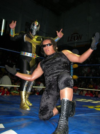 File:Redentor vampiro metalico neza 01 2007.jpg