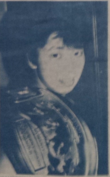 File:Uwawomenjunior yamazaki.jpg