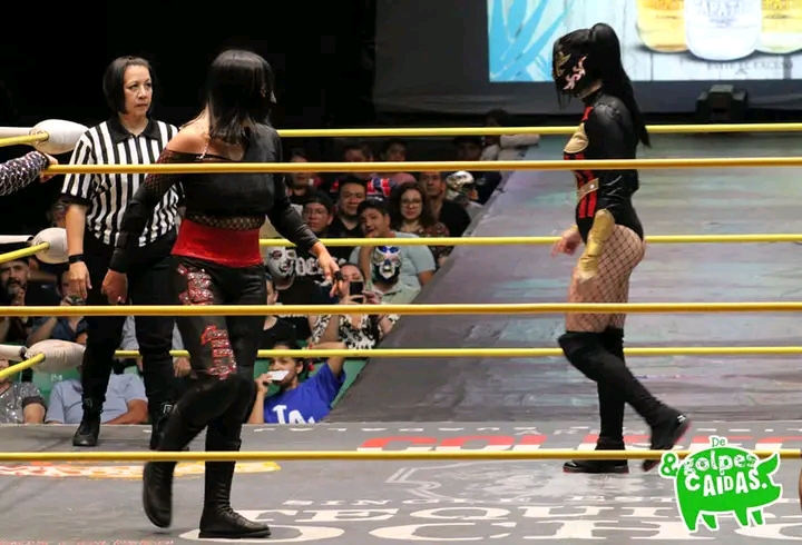 File:Adira vs Hatana.jpg