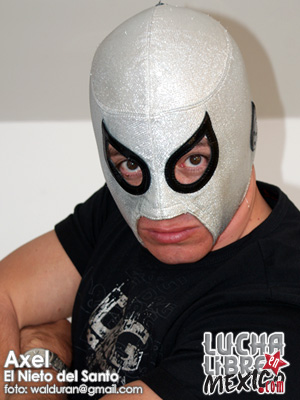 File:Axel lucha.jpg