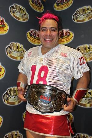 File:Maximo CMLL world hevy champion.jpg