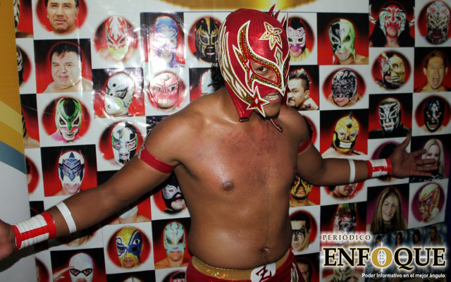 File:Zaeta Roja Jr. 2015.jpg