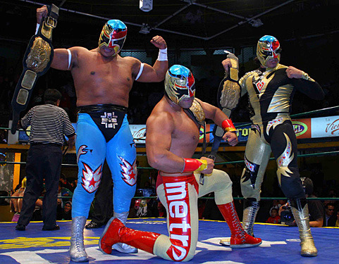 File:Mextrios dorada metro stuka.jpg