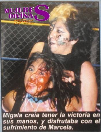 File:Migala vs Marcela.jpg