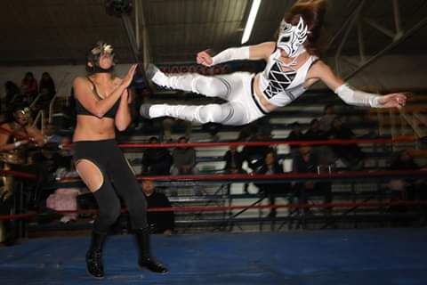 File:Tirana dropkick.jpg