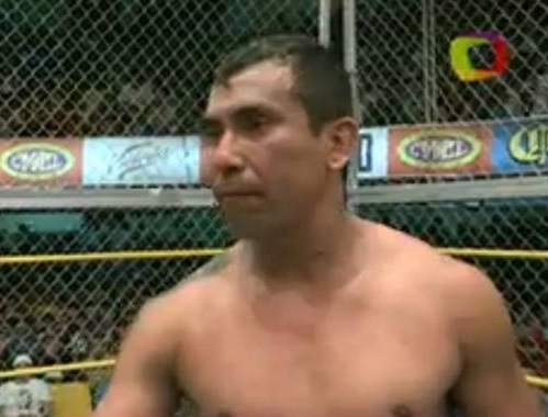 File:Pequeño Halcon Unmasked.jpg