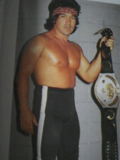 File:Chicana nwainter.jpg