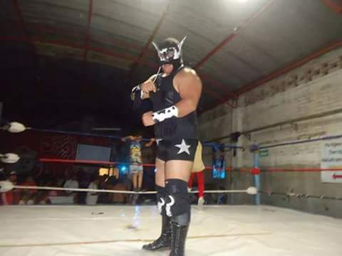 File:Vaquero de Texas masked.jpg