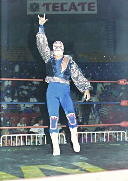 File:2016-08-18 19.04.52.jpg