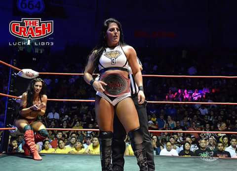 File:Tessa Blanchard Crash Champion.jpg