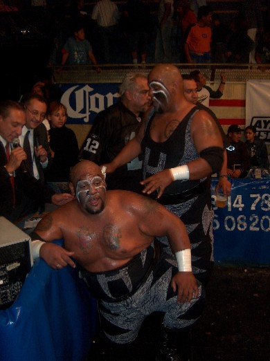 File:Headhunters 2006.jpg