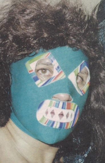 File:ESPECTRO 2000.jpg