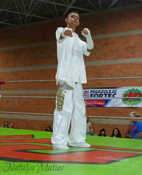 File:Dr Polux jr 2.jpg