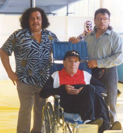 File:Aesino negro diablo velasco y texano.jpg