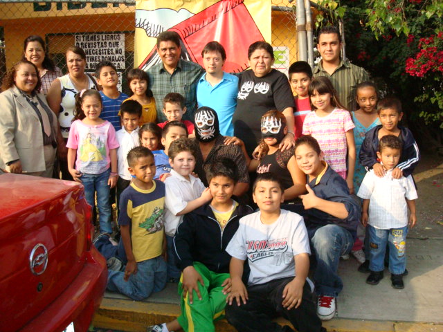 File:Karonte family.jpg