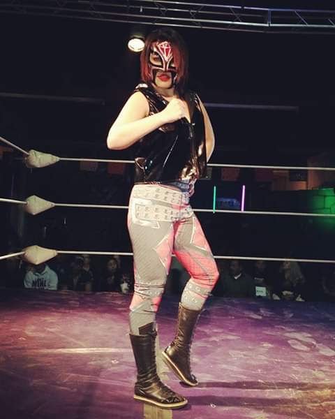 File:Lady diamond 6.jpg