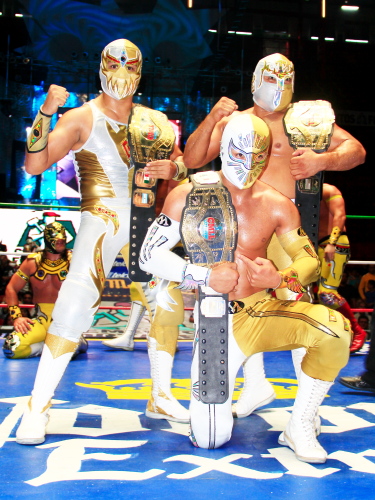 File:Cmlltrios losestetasdelaire.jpg