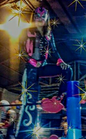 File:Vaquera Guatemala Pink.jpg