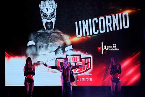 File:Unicornio crash.jpg