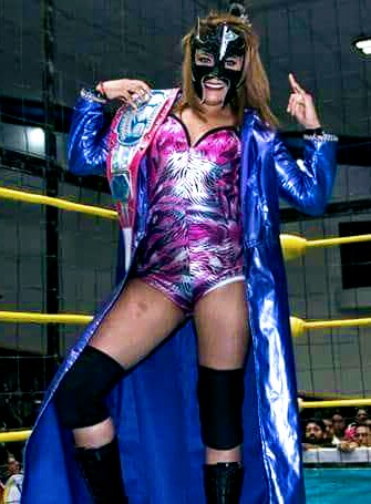 File:Latyn Queen Champion.jpg