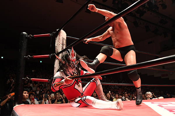 File:Otani Kicks.jpg