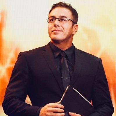 File:Jose the assistant AEW.jpg