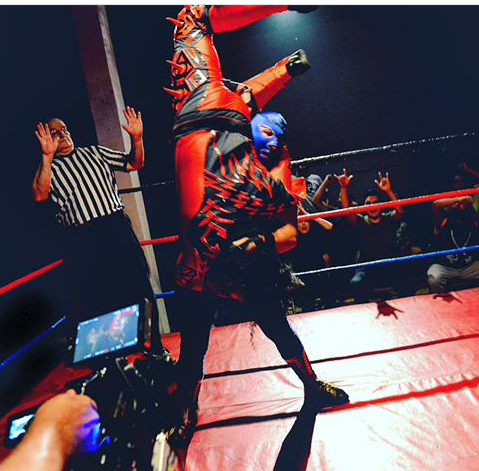 File:Received 2007042346200902.png