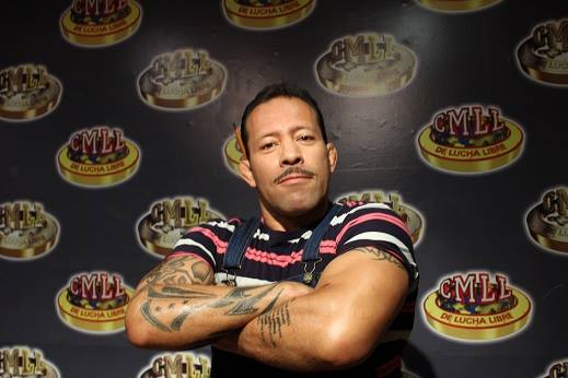 File:Metálico A.jpg