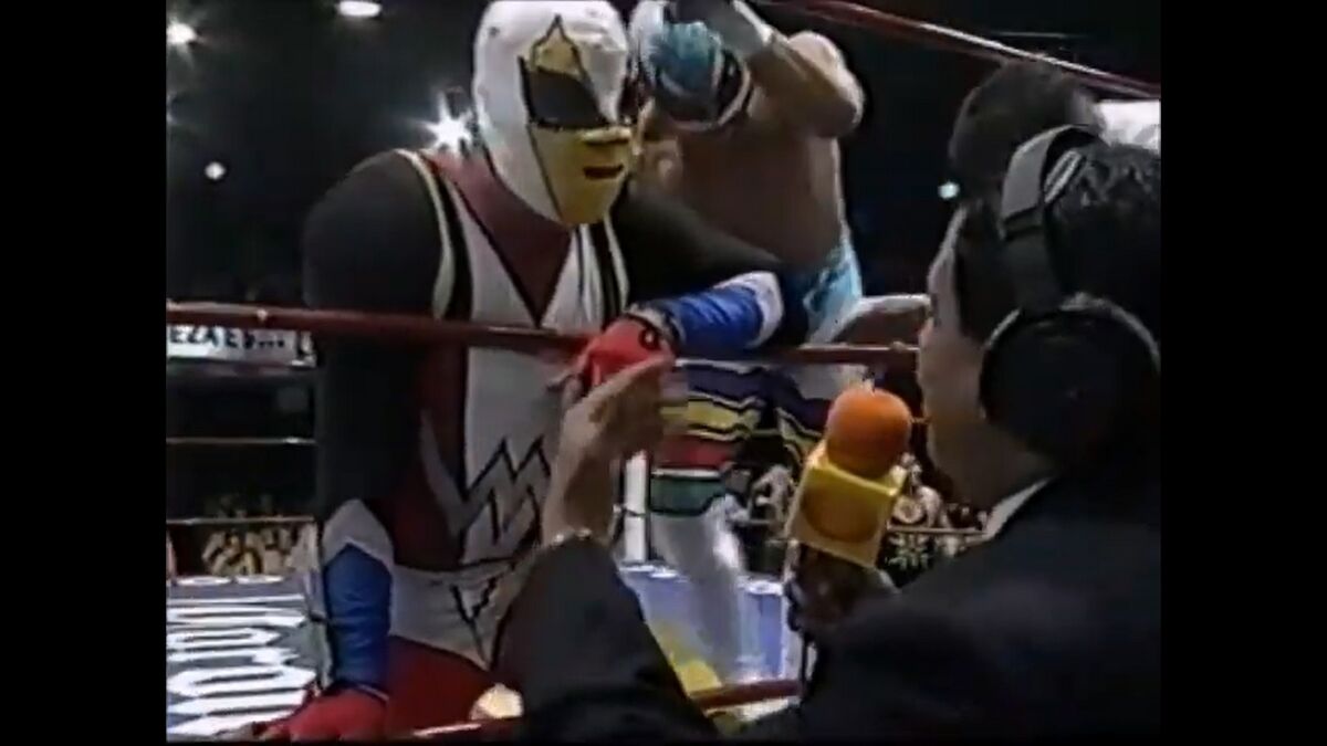 File:1st Mask.jpg - Luchawiki